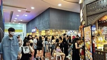 cho thuê gian hàng trong TTTM STARMART đường Quang Trung, Q.GV