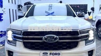 Ford Everest 2022 Titanium 4x2 23666 km