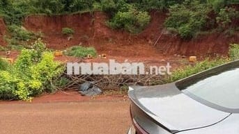 Cần bán view hồ + núi mặt tiền đường nhựa thích hợp kinh doanh