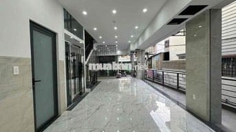 Cho Thuê MBKD Góc 2 Mặt Tiền Rộng 60m2 Ngay Phạm Văn Chiêu