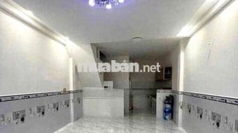 Cần cho thuê nhà hxh 4x10m 1 lầu 2pn 2wc giá 8.5tr tháng