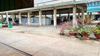 NHÀ CẤP 4 CHỢ VĨNH BIÊN - NGÃ NĂM SÓC TRĂNG