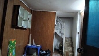 Cho thuê nhà phố Ngọc Lâm, Long Biên, diên tích 18m2 x 3 tầng