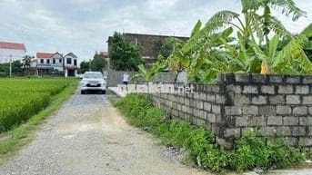 Cần bán 93 m2 đất full thổ cư, đường oto tránh nhau