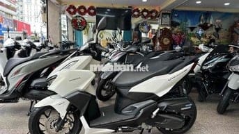 VARIO 160 ABS 10/2022 Trắng Đen BSTP Chính Chủ