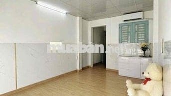 TRỐNG 1 PHÒNG NGỦ ĐỦ NỘI THẤT CÁCH HỌC VIỆN HÀNG KHÔNG 10 MÉT