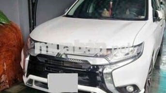 Mitsubishi Outlander 2022 2.0 CVT - 520000 km
