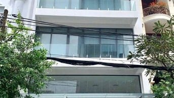 Cho Thuê Nhà Mặt Tiền Phan Kế Bính Quận 1 - DTSD 600m2 - PCCC đầy đủ