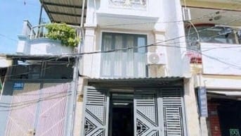 Bán nhà sẵn hợp đồng thuê 9tr5/tháng,đường Lê Hồng Phong,3 tỷ hơn 40m2