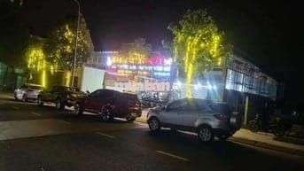 Quán nhậu Biconsi 650m2 sát khu công nghiệp, mở nhà hàng tiệc cưới