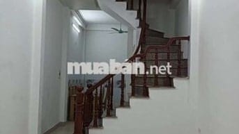 NHÀ ĐẸP 4 TẦNG - DT 32M2 - 4 NGỦ ĐẦY ĐỦ CÔNG NĂNG - FULL NỘI THẤT.