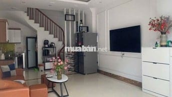 Sổ đỏ chính chủ bán lô góc 35m3, 4T, Đường to, giá hơn 7 tỷ