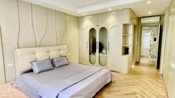 Bán nhà Tân Mai 7 tầng, có thang máy, ngõ ô tô, ở luôn, full nội thất