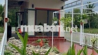 Căn nhà vườn 149,8m ² giá chỉ 670tr có sẵn nhà mới, giữ tiền an toàn