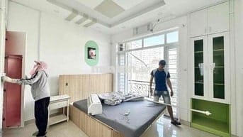 căn hộ có ban công có cửa sổ mới xây ngay lê Đức Thọ gò Vấp.