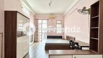 STUDIO RỘNG RÃI TÁCH BẾP FULL NỘI THẤT ĐIỆN NƯỚC GIÁ RẺ Ở NGÃ TƯ 4 XÃ