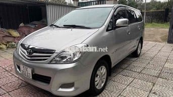 Toyota Innova G 2011 Bạc 153000 km