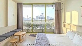 Căn hộ ban công Full nội thất - ngay trung tâm quận 7, khu ăn uống