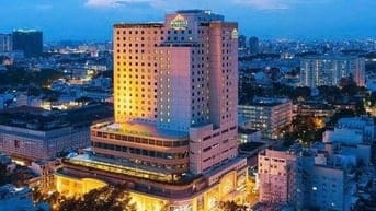 Mặt tiền Sư Vạn Hạnh Ngang 12.5m × 25m, nhà 6 tầng giá 117 tỷ TL