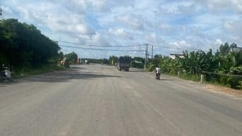 Nhượng đất thổ cư góc MT đường Hồ Chí Minh và đường 825, NGANG 70M