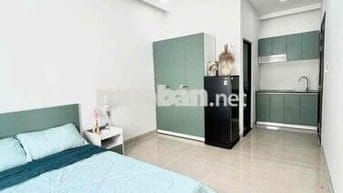 PHÒNG MỚI XÂY CÓ BAN CÔNG CỬA SỔ P6 G Ò VẤP