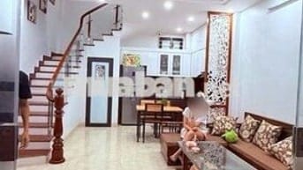 SIÊU PHẨM HOT HIT - GẦN HỒ TÂY - VÀI BƯỚC RA Ô TÔ - KHU HIẾM NHÀ BÁN -