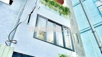 Nhà Nguyễn Văn Trỗi, 28m2, 4x7m, 5PN, bán gấp giá nhỉnh 6 tỷ