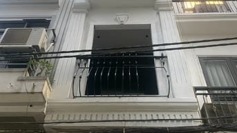 Cho thuê căn hộ khép kín trong tầng 2, 3 tại Hồng Hà, Hoàn Kiếm