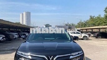 VinFast VF8 Eco 2023 Đen