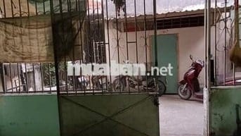 BÁN NHÀ CŨ TIỆN XÂY MỚI BÌNH ĐÔNG P11 Q8 - HẺM BA GÁC - NHỈNH 3 TỶ