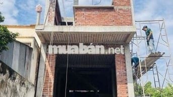 Nhà mới 1t1l-4pn- vừa ở vừa kinh doanh đường CMT8 cần thơ