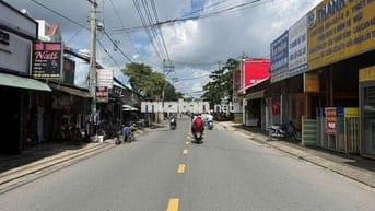 Chính chủ cần bán lô đất măt tiền phan văn hớn. Gần chợ XTTT.