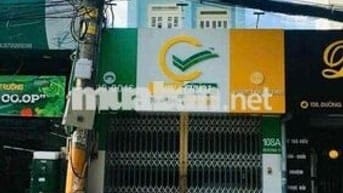 nhà nguyên căn trệt 3 lầu ngay cổng đại học ngân hàng