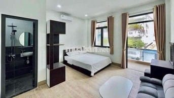 Studio ban công rộng nội thất mới giá hợp lý trong khu vực Bình Thạnh