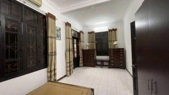 Cho thuê nhà ngõ 50 trung văn 65m x4T ô tô đỗ cửa