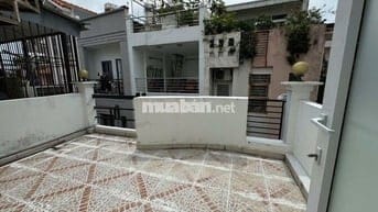 2PN RỘNG 50M2 - THÍCH QUẢNG ĐỨC, PHÚ NHUẬN - 2 BAN CONG