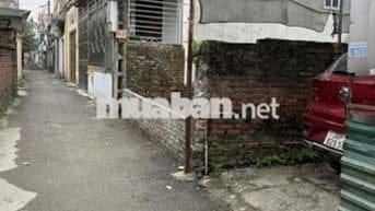 3,95 tỉ/43m2 xóm Vang, Cổ Loa. Ngõ thông, oto 7 chỗ vào đất