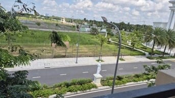 Chỉ 600 triệu sở hữu sổ hồng tên mình & nhà phố 7m x 16m xây 4 tầng tạ