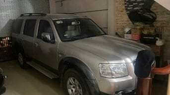 Bán xe Ford Everest 12/2008, màu bạc, đăng ký 12/2008, máy dầu