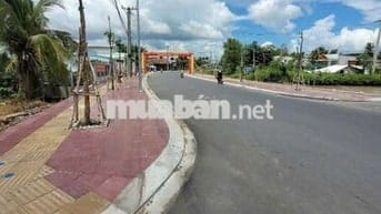 Nhà 2 Phòng Ngủ Giá Rẻ Ngay Trung Tâm Thành PHỐ VĨNH LONG OK