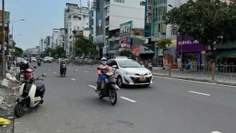 Giảm Giá sốc 39 Tỷ, sỡ hữu nhà MT ngang 5,3m x 20m đường Nguyễn Văn Cừ