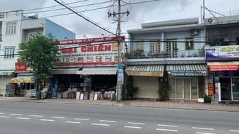 Bán nhà mặt tiền kinh doanh Tô Ký 20x40m, Hóc Môn vị trí đẹp