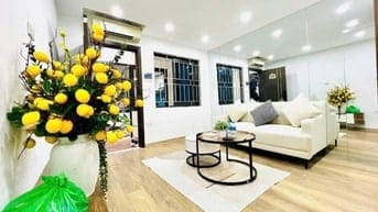 Nhà Đẹp, Phố 8 - 3, Hai Bà Trưng 25/65m, tầng 2, giá 3.98 tỷ.