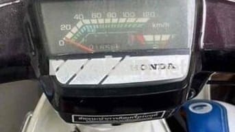 Honda Dream Thái 100cc Nâu Trắng