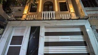 🌈 CHDV 3LẦU CÓ THANG MÁY ĐƯỜNG DUY TÂN , P15, QUẬN - PN