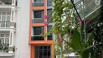 Chỉ mới 27 tỉ có ngay mặt tiền quận 1 P.Tân Định, 4.4x15 6 tầng thang 