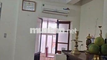 Cho thuê tập thể tầng 5 phố Võ Thị Sáu - 60m2 - 2 ngủ - 8 triệu