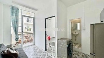 CHO THUÊ 2 PHÒNG NGỦ BAN CÔNG ĐẦY ĐỦ NỘI THẤT GẦN EMART PHAN HUY ÍCH