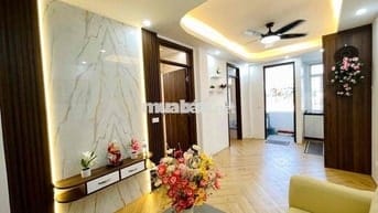 Bán Căn Hộ 52m CCMN 2 Ngủ + 2 WC View Thoáng Phố Phương Mai Đống Đa