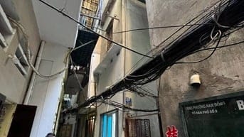 Cho Thuê nhà trong ngõ 16m2, 4 tầng, 2 ngủ, 2 wc, bếp, khách, Đống Đa